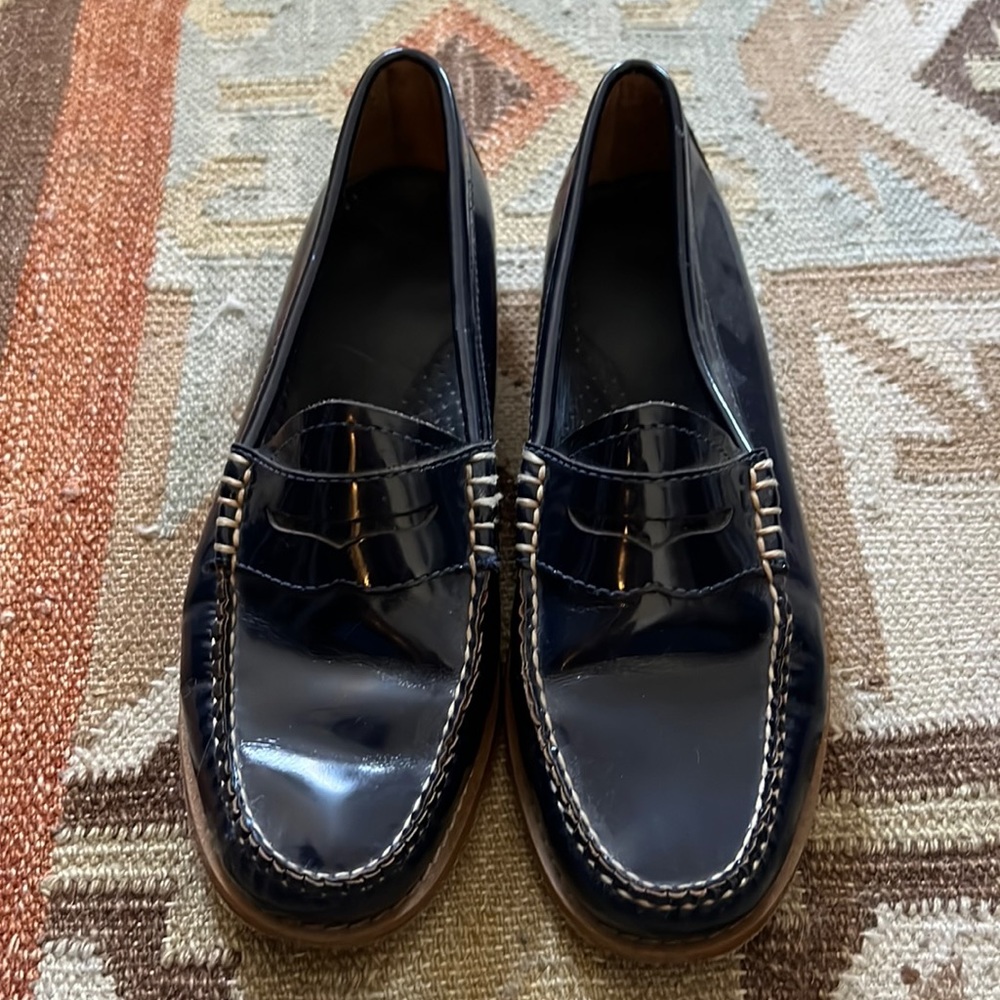 Weejuns Navy Patent Loafers Size 38 (US 7)